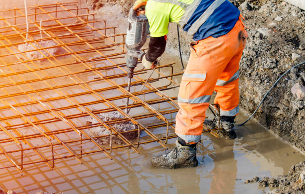 Best Commercial concrete contractor  in Cresaptown, MD